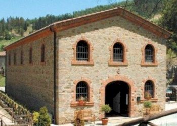 Foto 3 - Rustico frazione Dicomano Campagna
 
10, Dicomano - foto 3