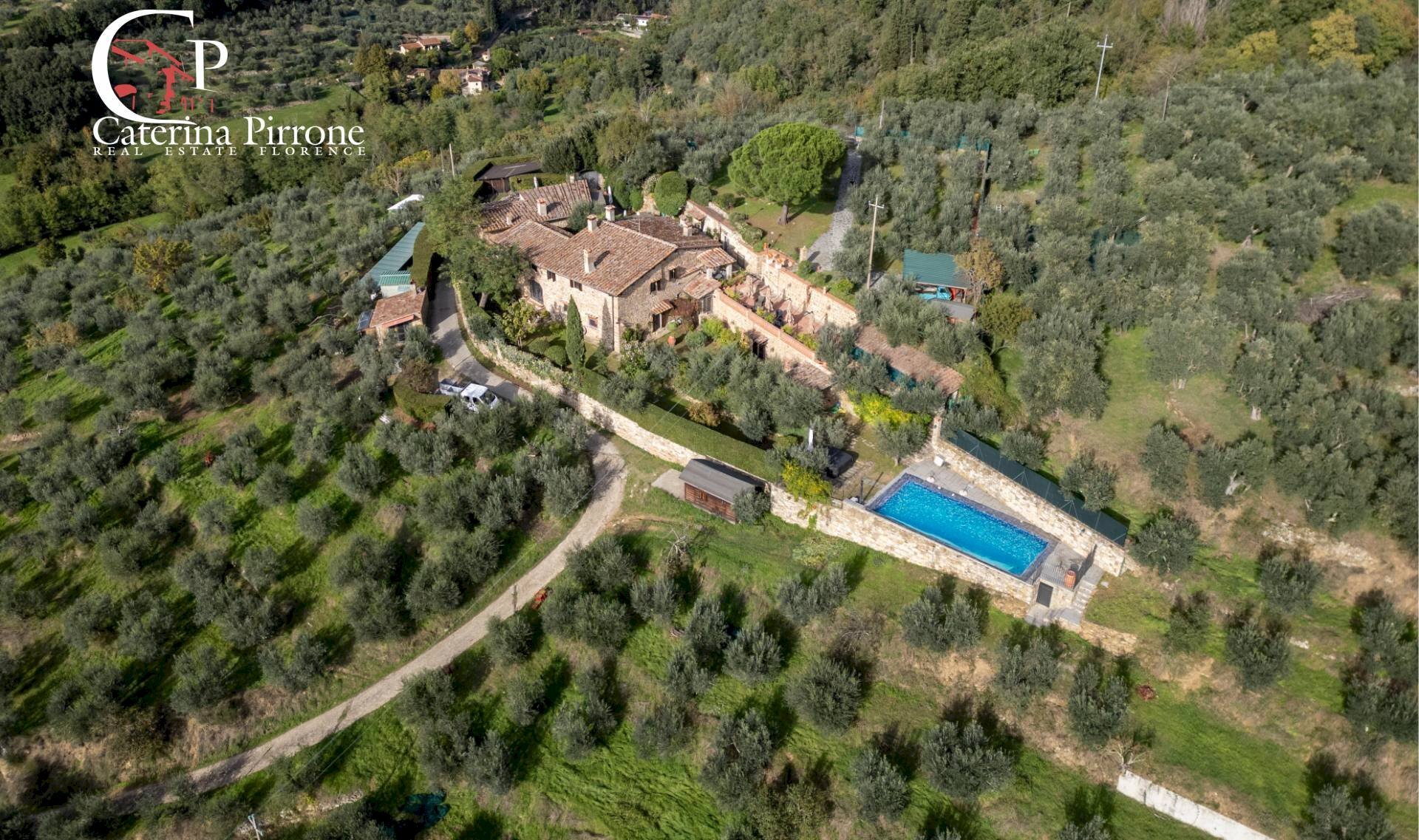 Foto 1 - Rustic via di Montisoni
 
1, Bagno a Ripoli - photo 1