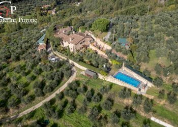 Foto 1 - Rustic via di Montisoni
 
1, Bagno a Ripoli - photo 1