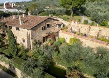 Foto 3 - Rustic via di Montisoni
 
1, Bagno a Ripoli - photo 3