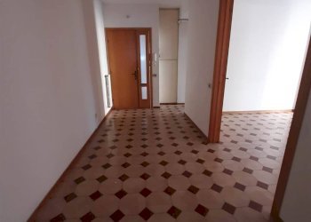 Foto 2 - Appartamento Via Arno
 
20, Cecina - foto 2