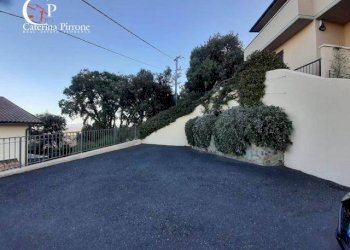 Foto 3 - Trilocale via Fontanella
 
2, Castagneto Carducci - foto 3