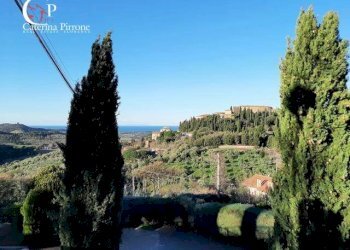 Foto 10 - Trilocale via Fontanella
 
2, Castagneto Carducci - foto 10