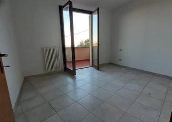 Foto 28 - Trilocale via Fontanella
 
2, Castagneto Carducci - foto 28