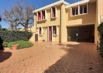 Foto 16 - Independent house via Metauro
 
10, Cecina - photo 16