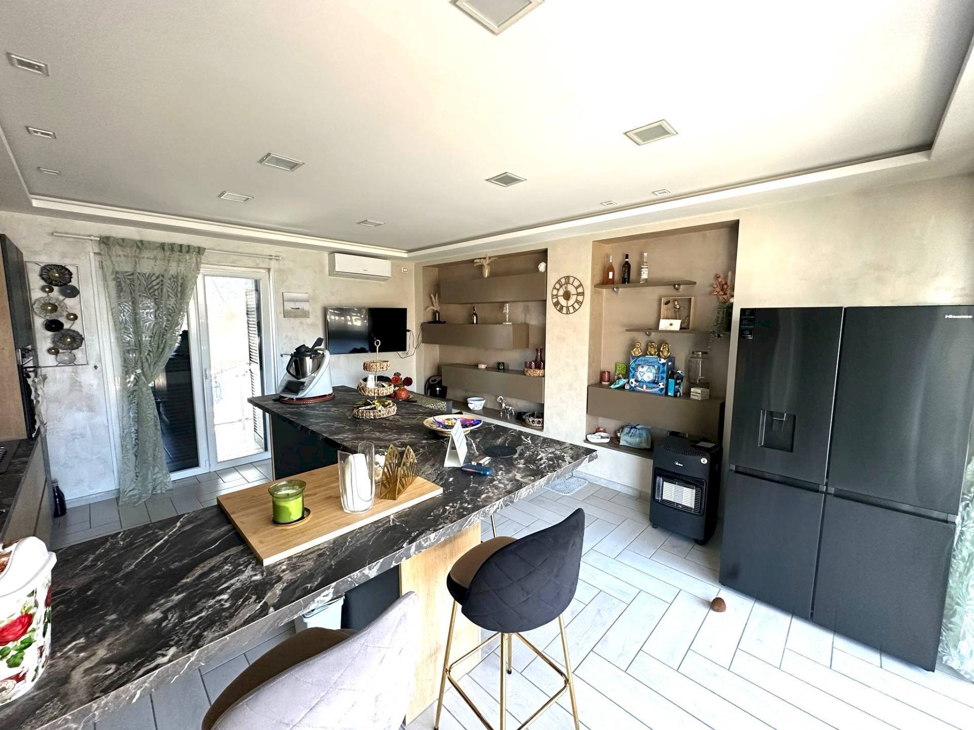 Foto 3 - Trilocale Via luca Giordano
 
1, Mugnano di Napoli - foto 3