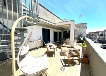 Foto 19 - Trilocale Via luca Giordano
 
1, Mugnano di Napoli - foto 19