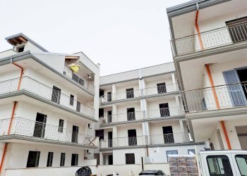 Foto 1 - Trilocale corso italia
 
1, Mugnano di Napoli - foto 1