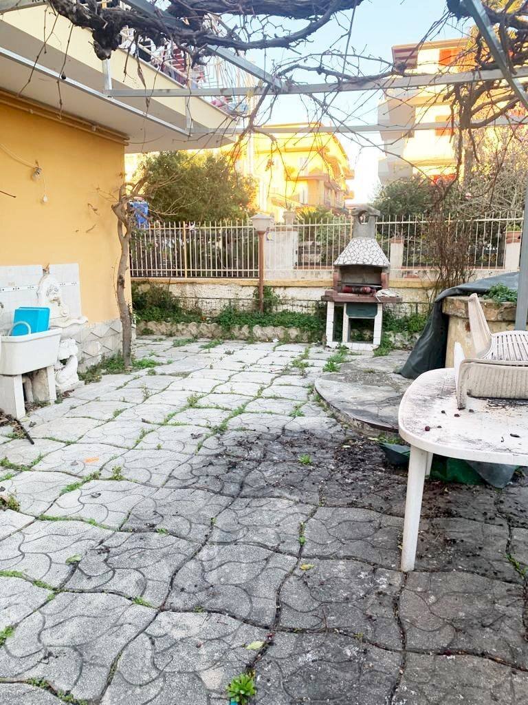 Foto 2 - Trilocale via padreterno
 
1, Marano di Napoli - foto 2