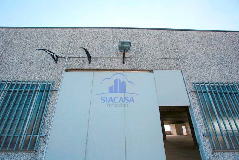 Foto 1 - Capannone Gessate - foto 1