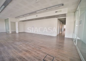 Foto 13 - Office VIA TORRI BIANCHE
 
9, Vimercate - photo 13