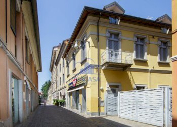 Foto 2 - Shop VIA CORTELONGA
 
6, Monza - photo 2