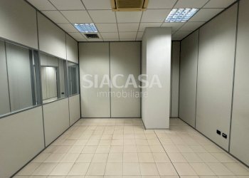 Foto 4 - Capannone Caponago - foto 4