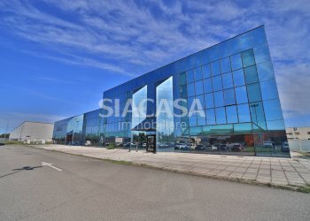 Foto 3 - Office Mezzago - photo 3