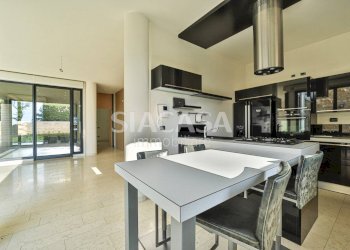 Foto 12 - Villa Via Salvatore Allende
 
18, Merate - foto 12