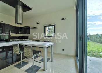 Foto 14 - Villa Via Salvatore Allende
 
18, Merate - foto 14