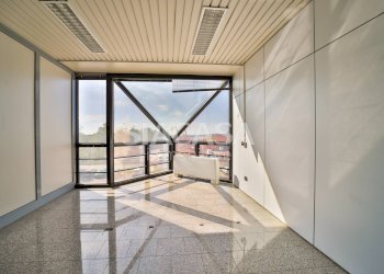 Foto 10 - Office Mezzago - photo 10