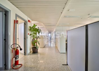 Foto 12 - Office Mezzago - photo 12