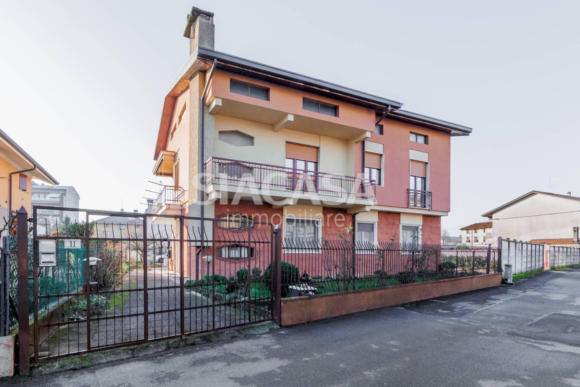 Foto 2 - Villa Vicolo San Vittore
 
11, Mezzago - photo 2