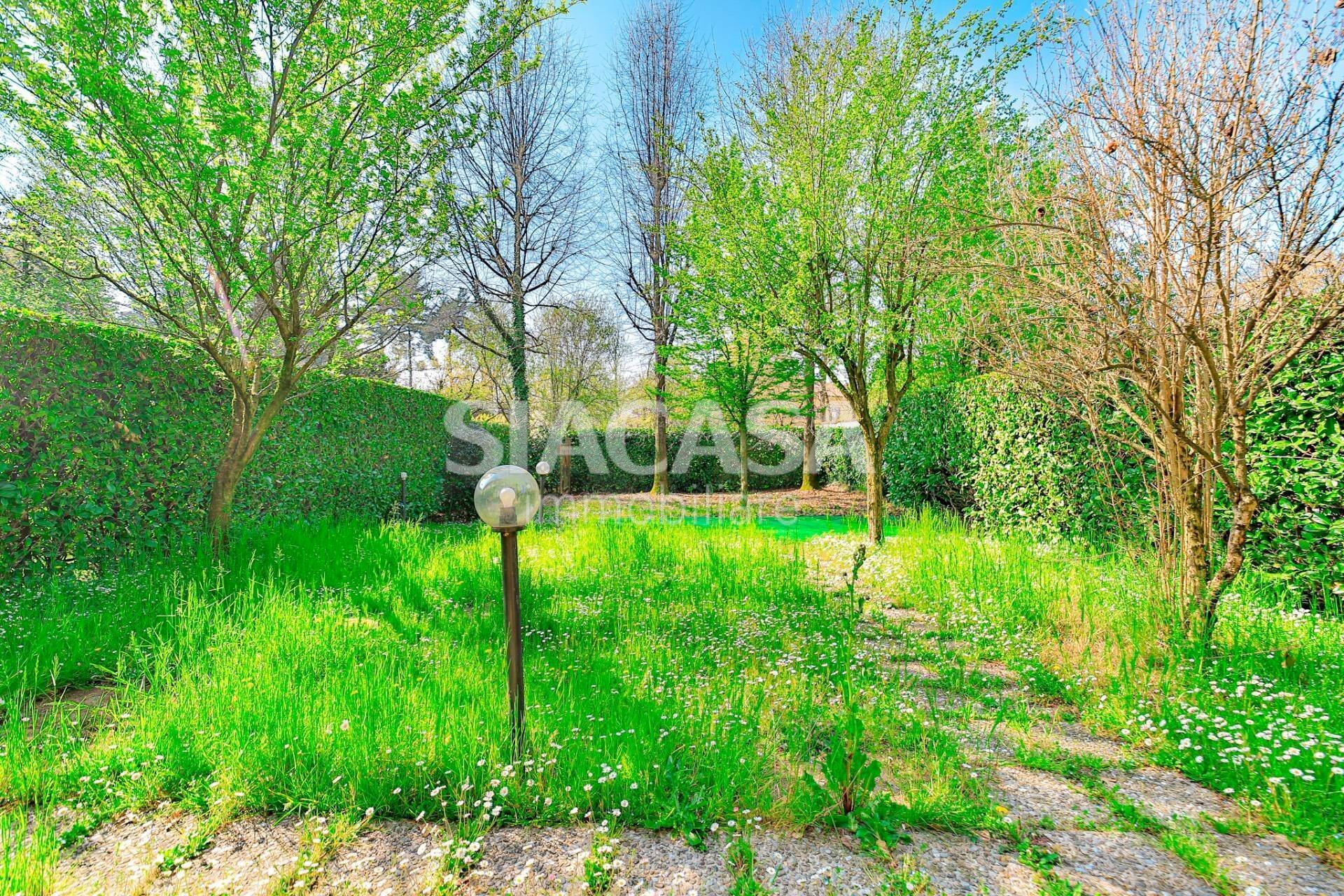 Foto 3 - Villa VIA ROMA
 
30, Osnago - photo 3