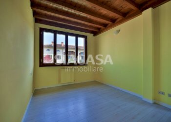 Foto 34 - Villa VIA ROMA
 
30, Osnago - photo 34