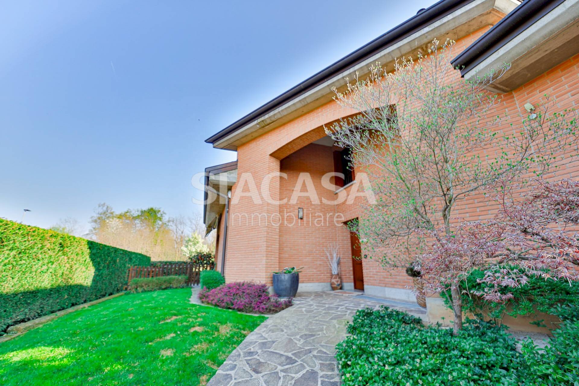 Foto 3 - Villa Via Maroncelli
 
13, Bernareggio - foto 3