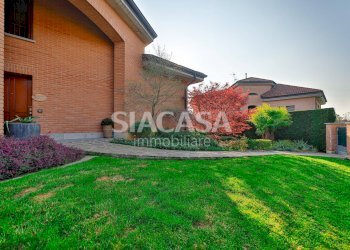 Foto 2 - Villa Via Maroncelli
 
13, Bernareggio - foto 2