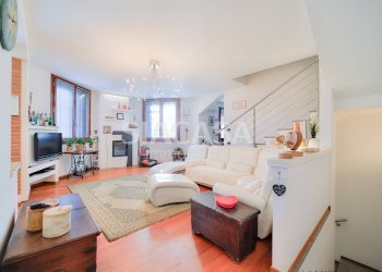 Foto 5 - Villa Via Maroncelli
 
13, Bernareggio - foto 5