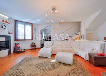 Foto 7 - Villa Via Maroncelli
 
13, Bernareggio - foto 7