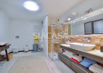 Foto 45 - Villa Via Maroncelli
 
13, Bernareggio - foto 45