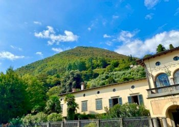 Foto 3 - Villa Via Roma
 
2, Tavernola Bergamasca - foto 3