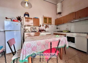 Foto 18 - Stabile - Palazzo via salvatore russo
 
36, Sant'Antimo - foto 18