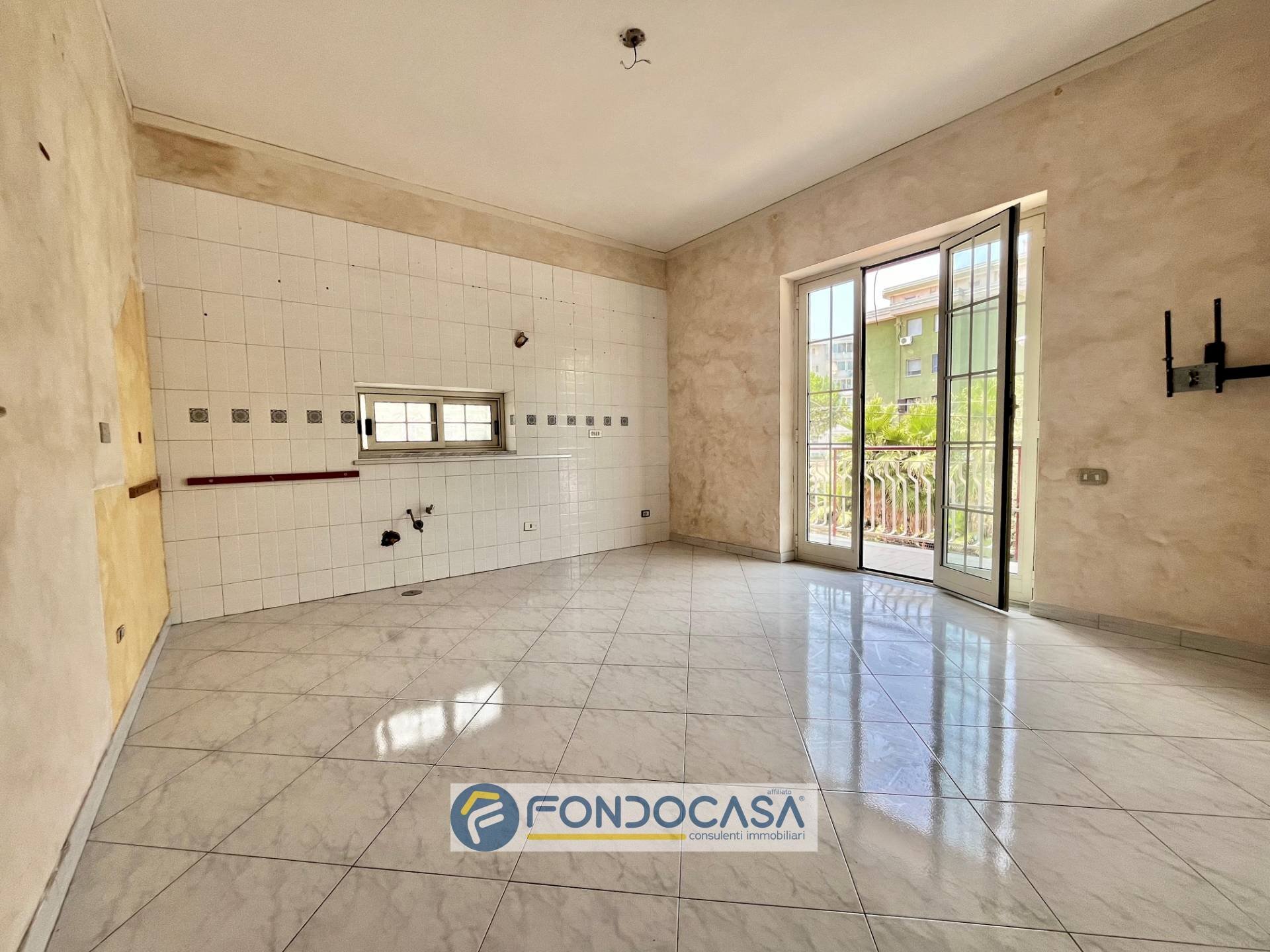 Foto 3 - Four-room apartment VIA FRANCESCO SOLIMENE
 
34, Sant'Antimo - photo 3