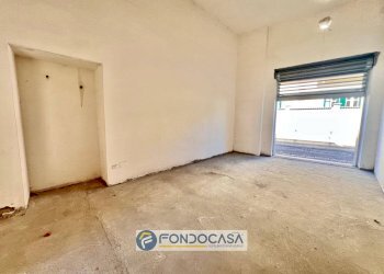 Foto 1 - Commercial Premises Via di vittorio
 
5, Sant'Antimo - photo 1