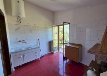 Foto 12 - Quadrilocale via tostini
 
45, Agosta - foto 12