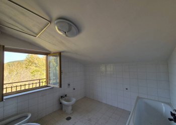 Foto 19 - Quadrilocale via tostini
 
45, Agosta - foto 19