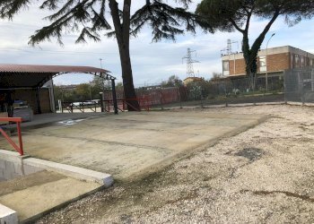 Foto 10 - Capannone Via della stazione
 
snc, Pomezia - foto 10