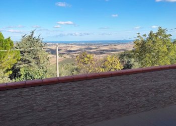 Foto 14 - Villa Contrada Santa Lucia
 
1, Mafalda - foto 14