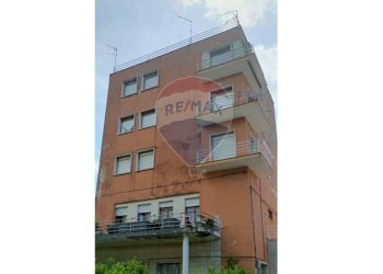 Foto 2 - Quadrilocale Via Emanuele Filiberto Duca D'Aosta
 
22, Sabaudia - foto 2