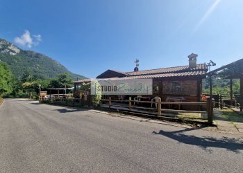 Foto 2 - Commercial Activity Via Trescolli
 
1546, Camaiore - photo 2