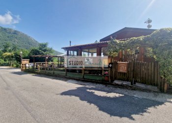 Foto 5 - Commercial Activity Via Trescolli
 
1546, Camaiore - photo 5