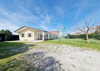 Foto 1 - Villa via fratelli rosselli, Camaiore - foto 1