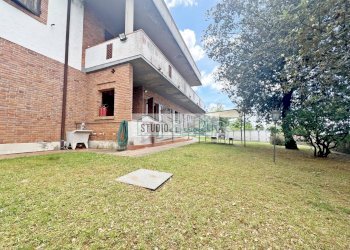 Foto 82 - Villa Via delle Capanne
 
1185, Camaiore - foto 82