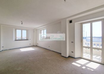 Foto 1 - Three-room apartment Viale Cristoforo Colombo
 
2, Camaiore - photo 1