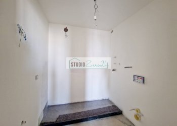 Foto 10 - Three-room apartment Viale Cristoforo Colombo
 
2, Camaiore - photo 10