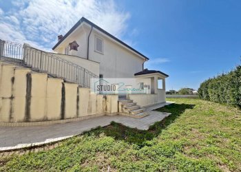 Foto 24 - Villa via del Fiaschetto
 
13, Camaiore - foto 24