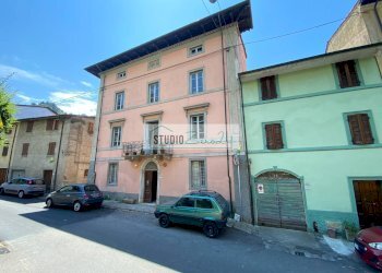 Foto 2 - Semi-detached house corte rodeschi
 
15, Camaiore - photo 2