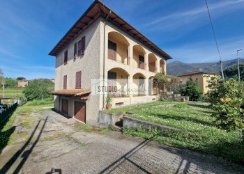 Foto 1 - Villa Via delle selvette
 
12, Camaiore - foto 1