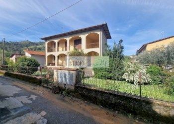 Foto 62 - Villa Via delle selvette
 
12, Camaiore - foto 62