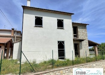 Foto 11 - Independent house Avigliano Umbro - photo 11